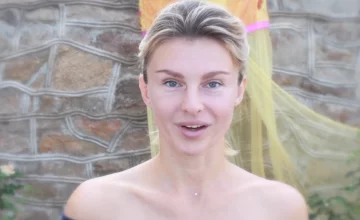 Угол лица. Фото: скриншот YouTube