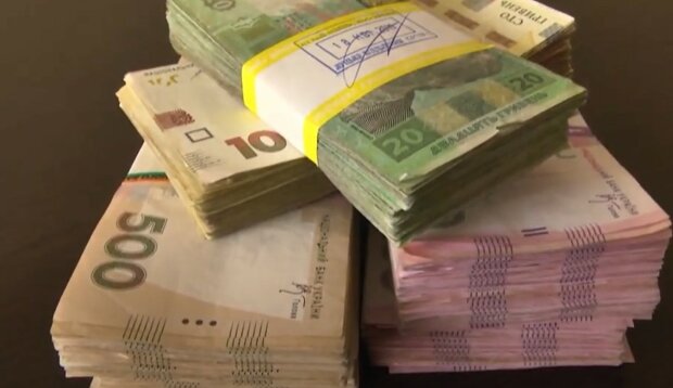 Налоги в Украине могут снизить. Фото: скриншот Youtube