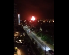 Беспилотники ударили по огромной нефтебазе в Сочи - видео