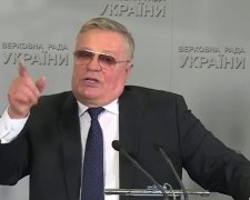 Депутат с трибуны Рады "загнул" матом - он так борется с "дематюкацией". Видео