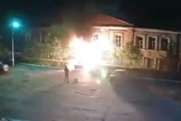 Поджег военкомата на россии. Фото: скриншот YouTube-видео