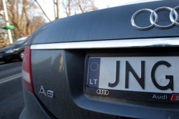 В Раде хотят разрешить чернобыльцам ездить на «евробляхах» без растаможки