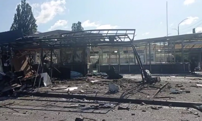 Ночью оккупанты разбомбили метро в столице - видео