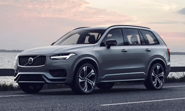 Осторожно, огнеопасно! Volvo отзывает сотни тысяч машин из-за дефекта