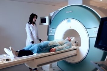 Ученые рассказали, какое влияние сигареты и алкоголь оказывают на мозг