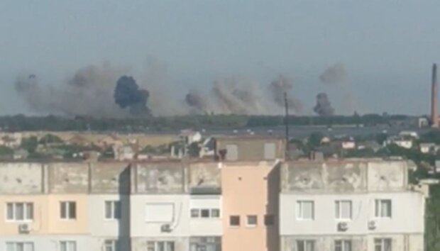 Взрыв в оккупированной Чернобаевке. Фото: скриншот Telegram-видео