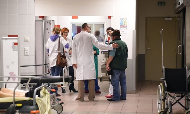 Названы симптомы, при которых обязательно нужно идти к врачу, фото - Жизнь Житомира