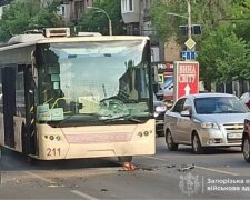 российский FPV-дрон атаковал общественный транспорт в Запорожье