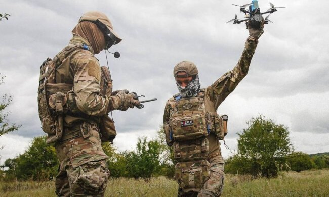 Європа збільшує оборонне фінансування України: зброя та військова допомога