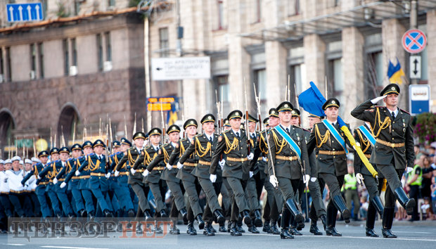 Парад на День Независимости Возглавит Алан Бадоев и Елена Коляденко. Такого шоу вы больше не увидите