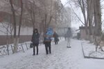На выходных в Украине пройдет мокрый снег и дождь. Фото: скриншот YouTube-видео