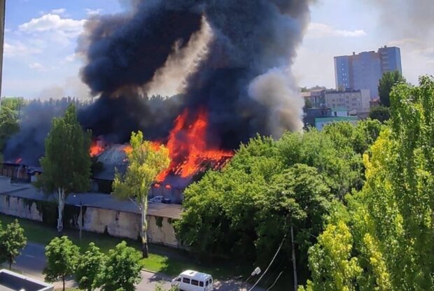 Пожар в Донецке. Фото: Telegram