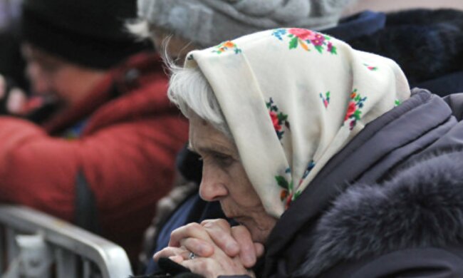 Половину украинцев могут лишить выплат. Фото: скрин youtube