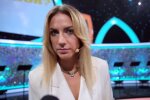 Телеведущая Леся Никитюк умилила снимком с домашним любимцем. Фото: скриншот YouTube
