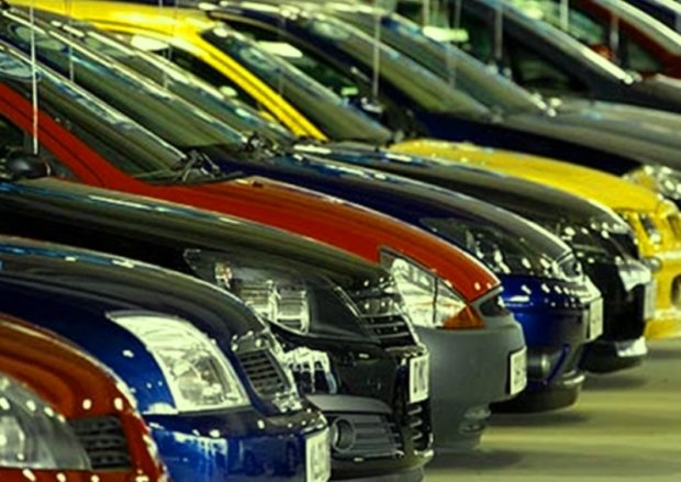Продажа автомашин, фото: Неаполь по-славянски
