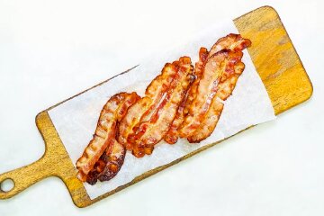 Еда, бекон, мясо. Фото: YouTube