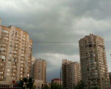 Берегитесь сами и прячьте авто: на Киев надвигается стихия, скоро начнется