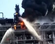 Пожар на рф. Фото: скриншот YouTube-видео