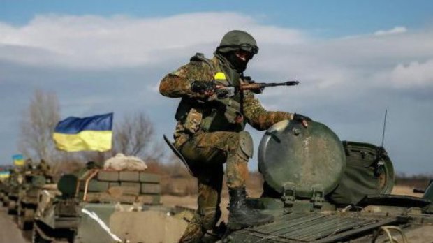 Противостояния в зоне ООС не утихают: ранен украинский военный