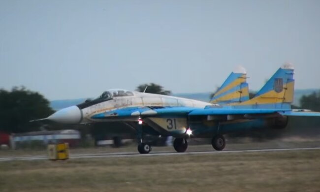 Винищувач. Фото: скріншот YouTube-відео