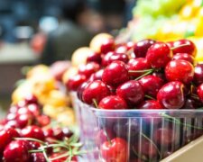 Цены на рынке удивили днепрян: сколько стоят свежие витамины