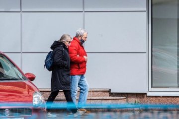 Стричься и ходить в кино: в Кабмине задумали неладное, украинцы хватаются за голову