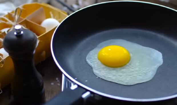 Еда, яйца. Фото: YouTube