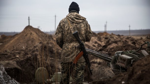 Ад на Донбассе: стрельба изо всех орудий - война разгорелась с новой силой