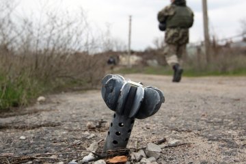 Горловка пылает адским пламенем, террористы устроили обстрел. Горожане в панике