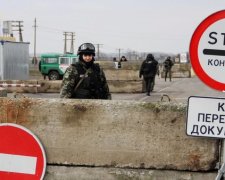 Обстановка на Донбассе накаляется. Террорист-снайпер обстрелял КПП «Марьинка»