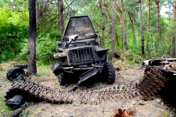 Розбита техніка окупанта. Фото: Генштаб ЗСУ