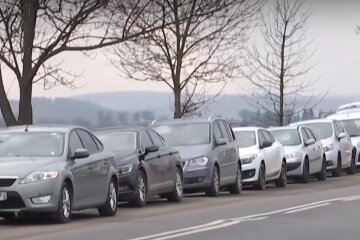 Автомобілі. Фото: YouTube, скрін