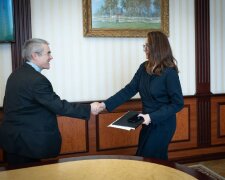 Юлія Свириденко та місія МВФ на чолі з Гевіном Греєм обговорюють програму EFF у Києві