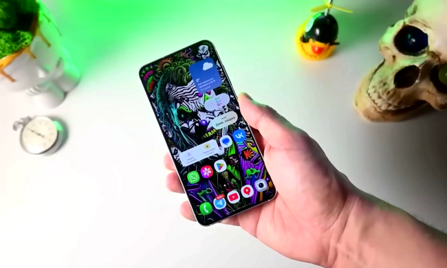 Які існують схеми шахрайства за допомогою смартфона. Фото: YouTube