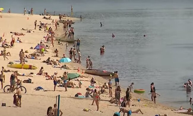 Пляж. Фото: скриншот YouTube-видео
