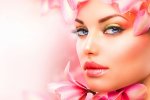 Есть простые шесть способов, которые помогут женщине выглядеть моложе