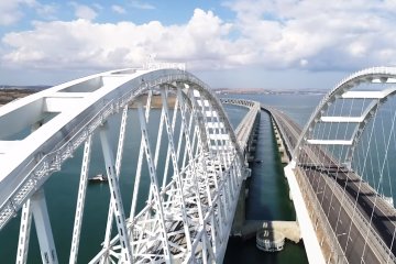 Крымский мост. Фото: скрин youtube