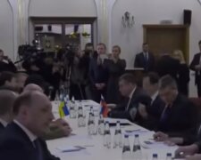 Переговори рф і України. Фото: скріншот YouTube-відео