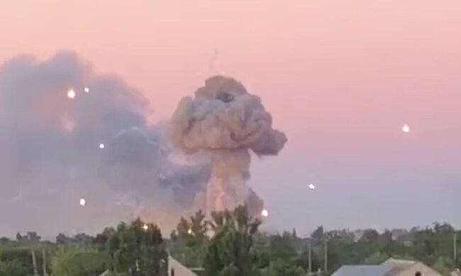 Горит склад боеприпасов рф. Фото: скриншот Telegram-видео