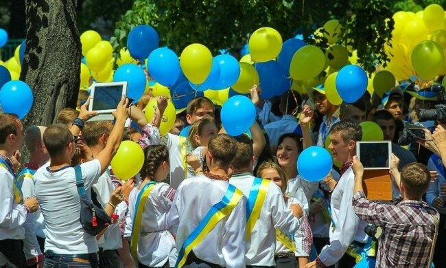 Родители, откажитесь от воздушных шаров! Супрун предупредила