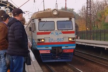 Уклонист "спалился" во время проверки документов, фото: youtube.com