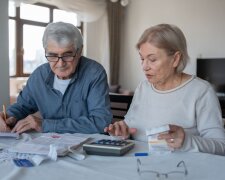 Пенсіонери, розмір пенсії, зарплата. Фото: Telegram