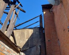 Последствия удара дрона по жилому дому в Сумах, Заречный район
