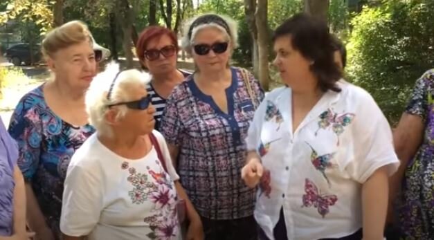 Пенсионеры. Фото: скриншот YouTube.