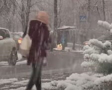 Сніг. Фото: скріншот YouTube-відео
