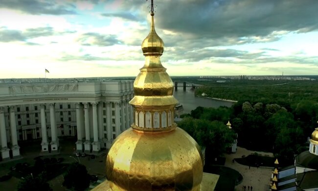 Церква. Фото: YouTube, скрін