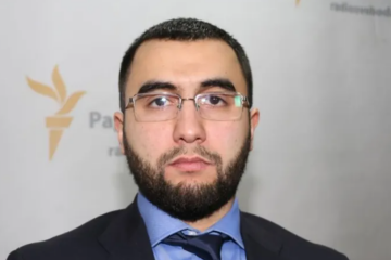 СМИ пишут, что пока Жумалидов работает на рф его теща клеймит Президента