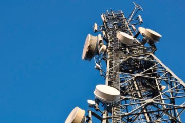 Саботаж или месть конкурентов: на Киевщине горят вышки lifecell, представитель оператора сделал заявление