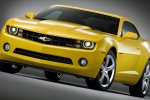 Его сняли с производства в почти 30 лет назад: раритетный Chevrolet Camaro снова выехал на тесты