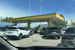 Кілометрові черги на АЗС в окупованому Криму через паливну кризу